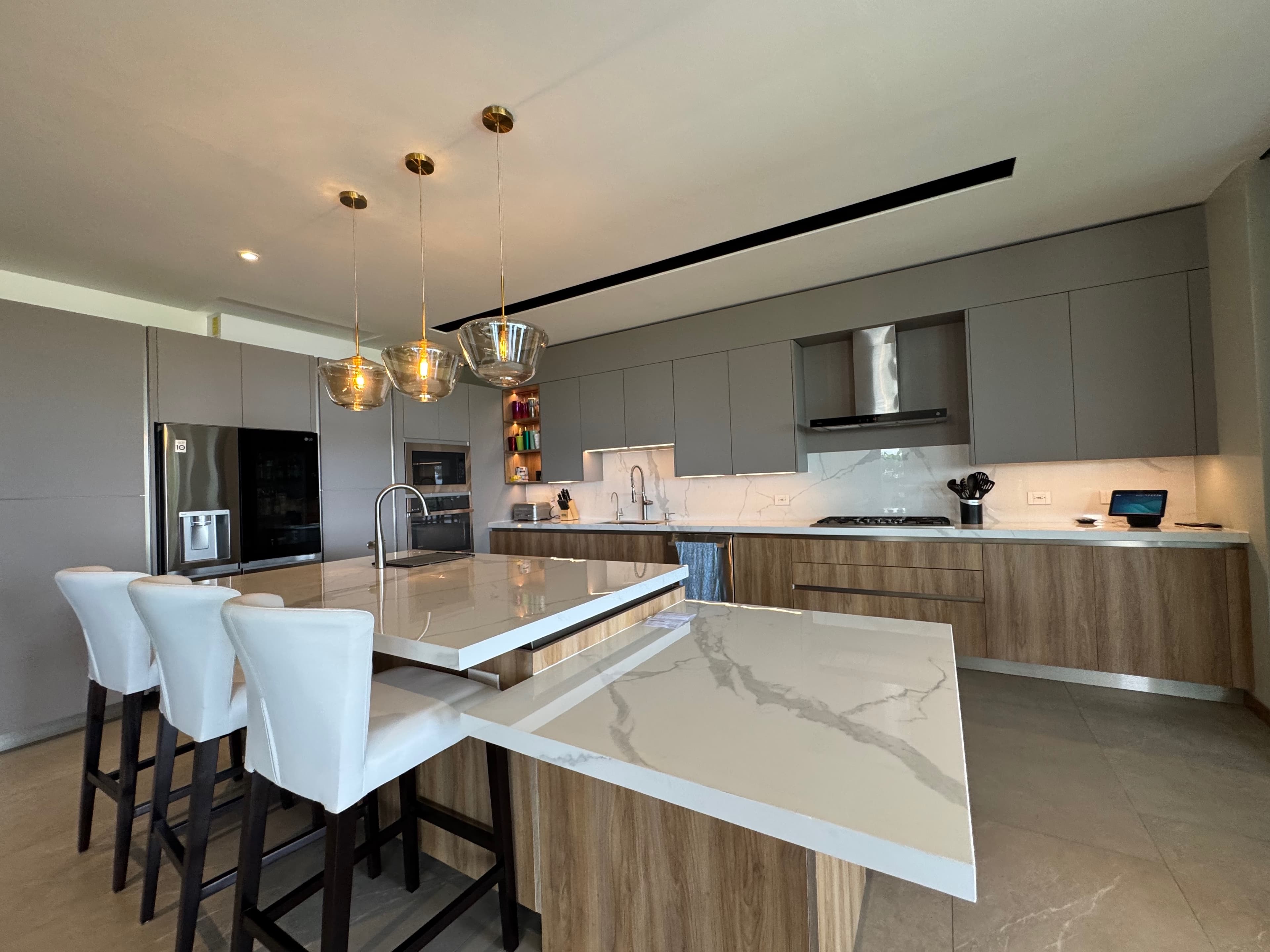 n3Kitchen3.jpeg